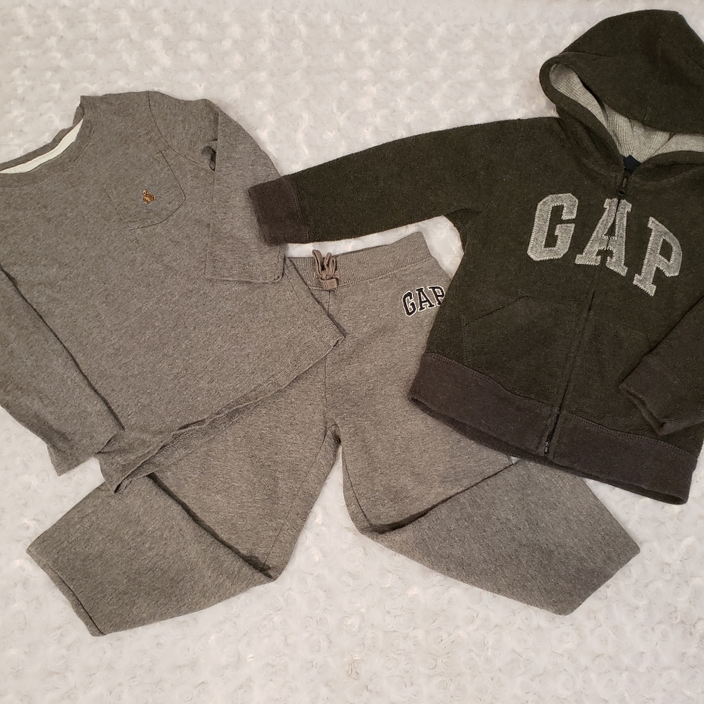 Baby Gap 3T Outfit with Fleece Sweater